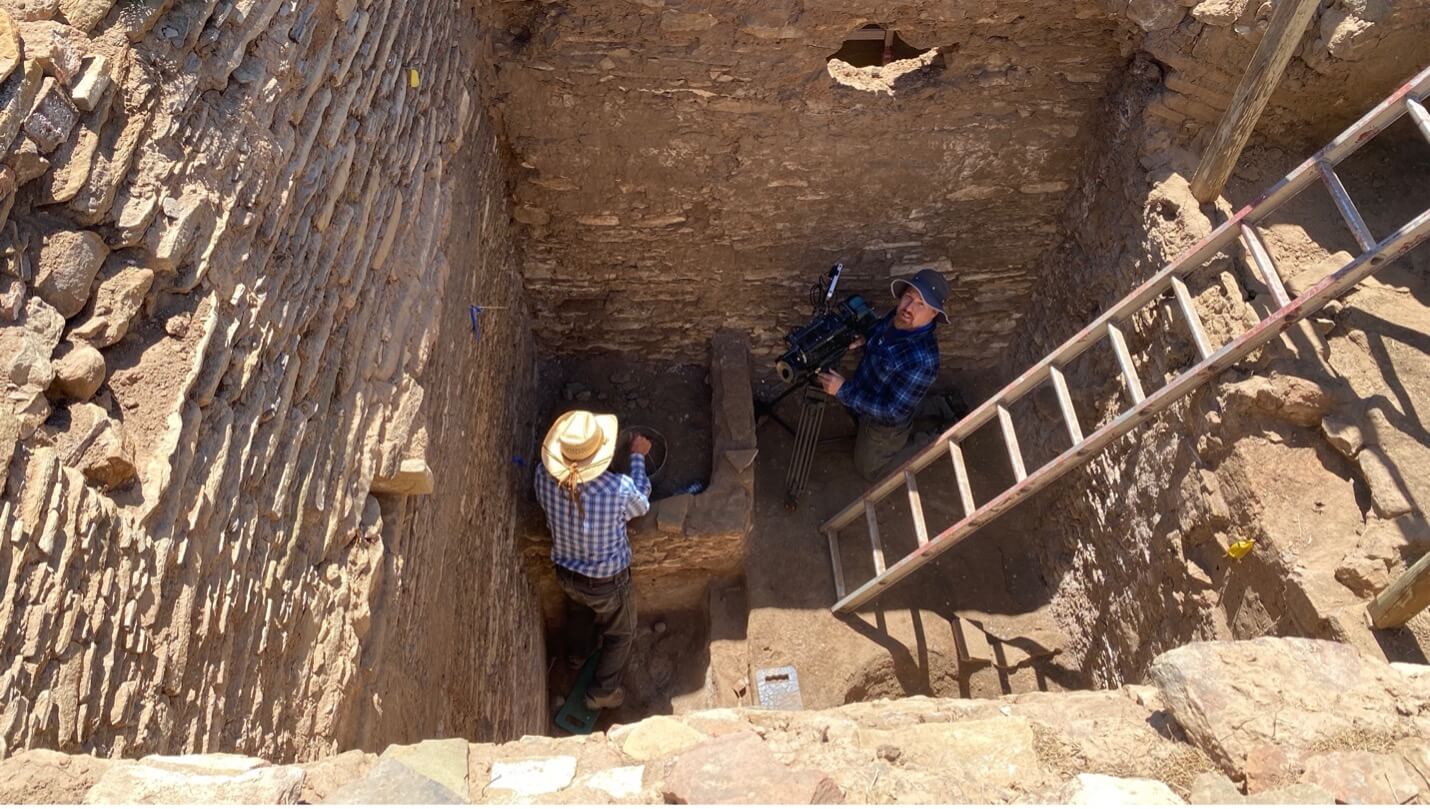 Excavation at Wallace Ruin, an Ancestral Pueblo Great House